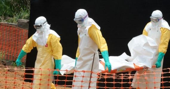 وفاة أول شخص يشتبه بإصابته بفيروس "ايبولا" في السعودية